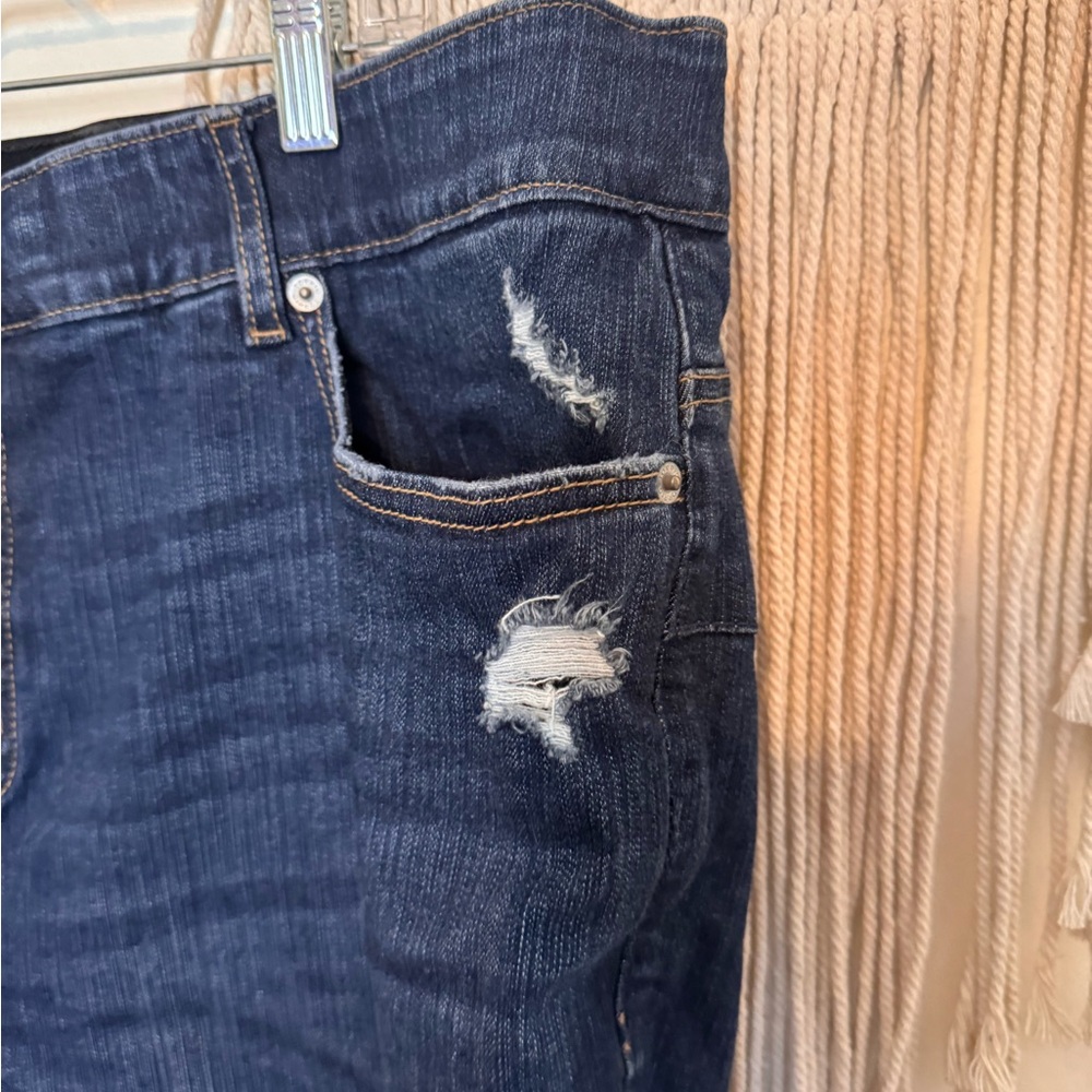 Bombshell Skinny Premium Stretch Distressed Skinny Jeans - Picture 2 of 8